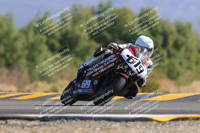 media/Nov-06-2022-SoCal Trackdays (Sun) [[208d2ccc26]]/Turn 7 Set 2 (1050am)/